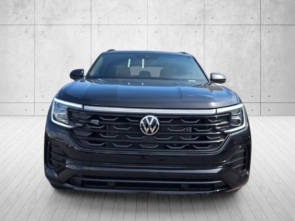 New 2026 Volkswagen Atlas Cross Sport 2.0T SEL R-Line Black SUV
