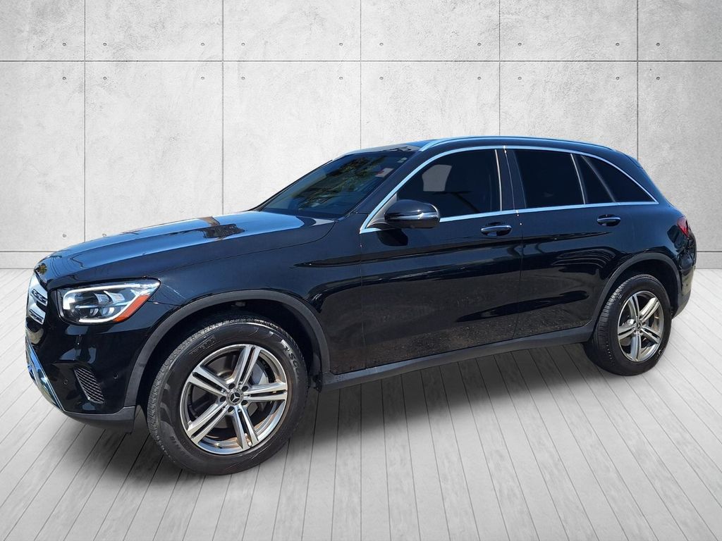 2021 Mercedes-Benz GLC 300
