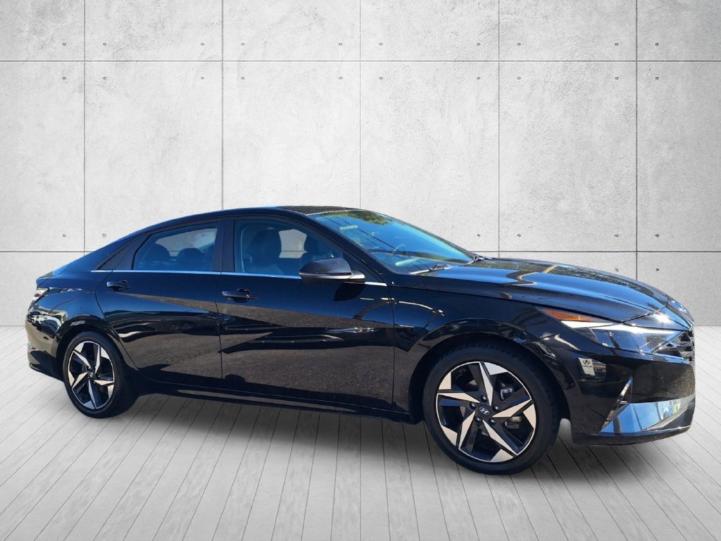 Used 2022 Hyundai Elantra Hybrid Limited Sedan