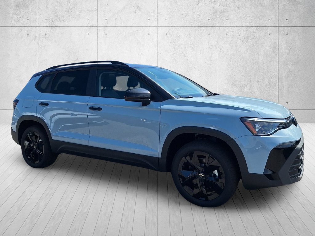 New 2027 Volkswagen Taos 1.5T SE Black SUV