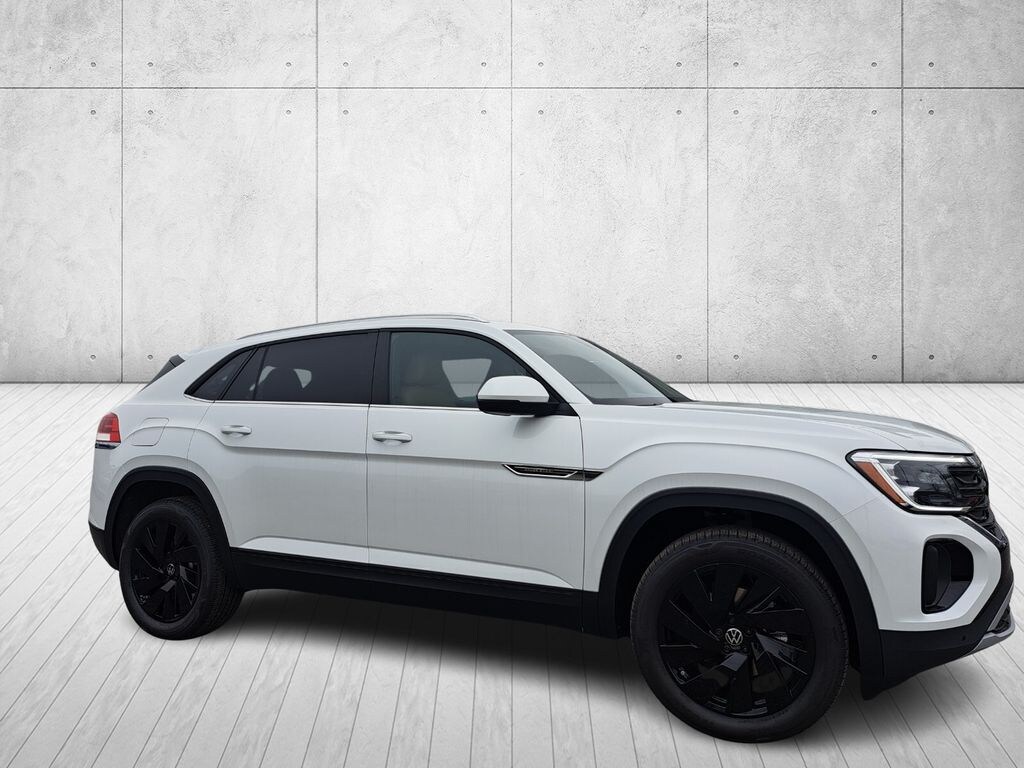 New 2026 Volkswagen Atlas Cross Sport 2.0T SE w/Technology SUV