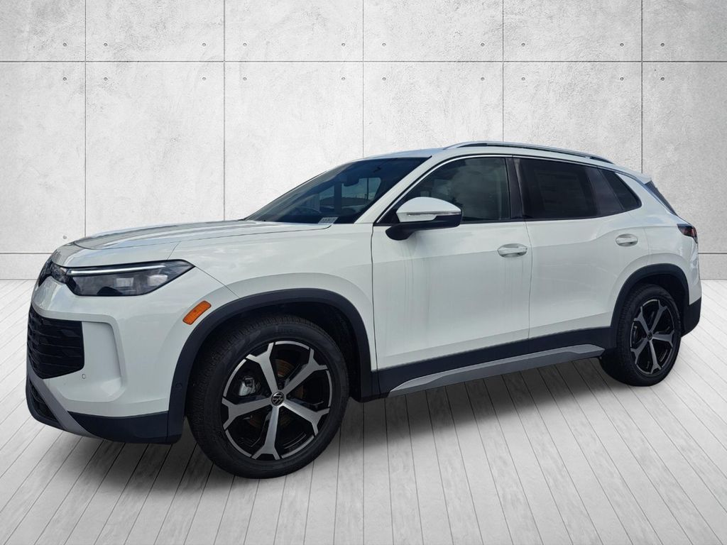 2026 Volkswagen Tiguan 2.0T SE's photo