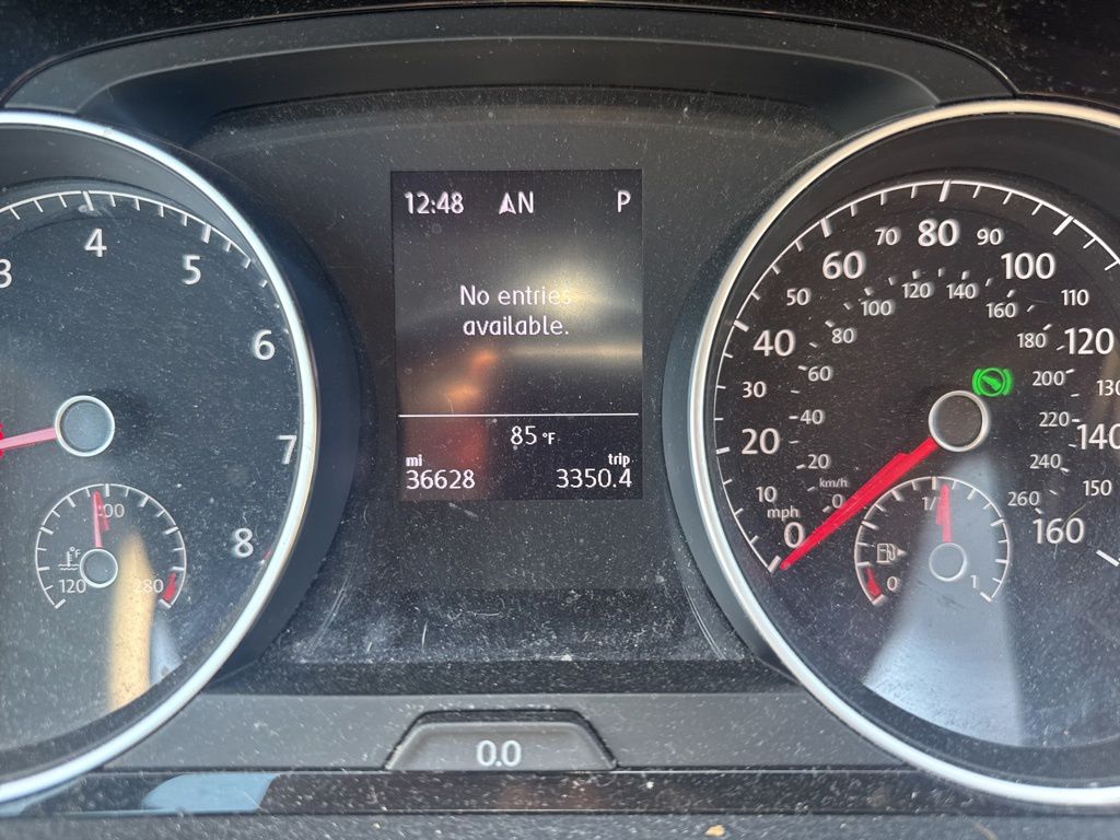 2018 Volkswagen Golf SportWagen TSI SEL's photo