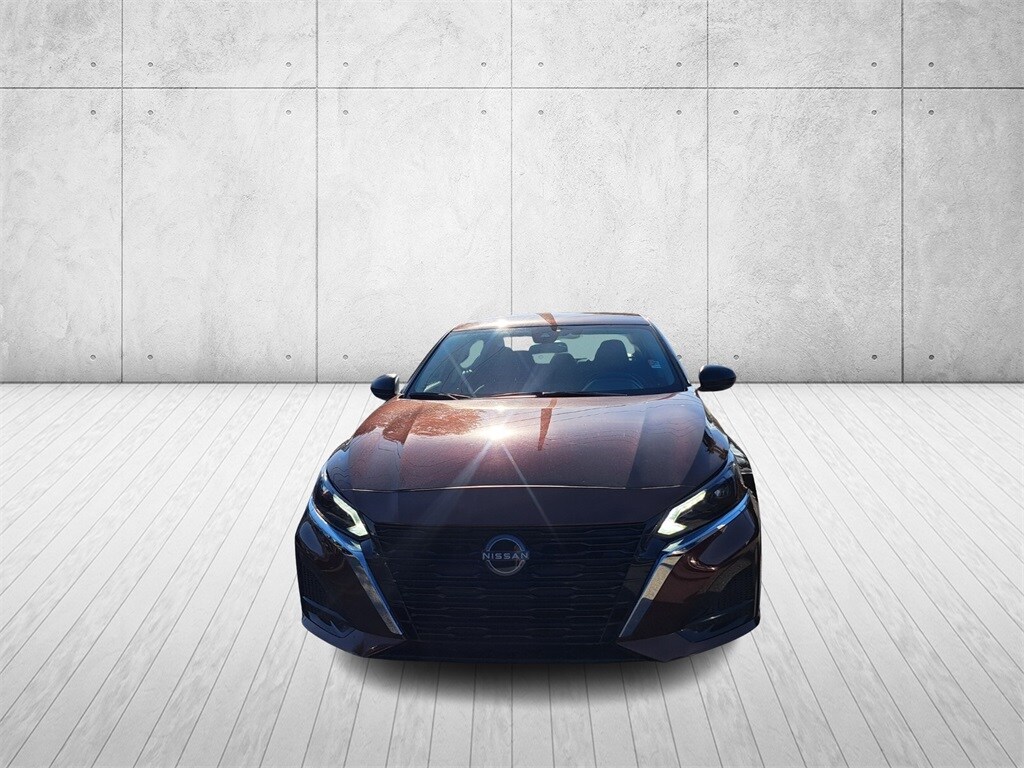 2025 Nissan Altima 2.5 SV photo 2