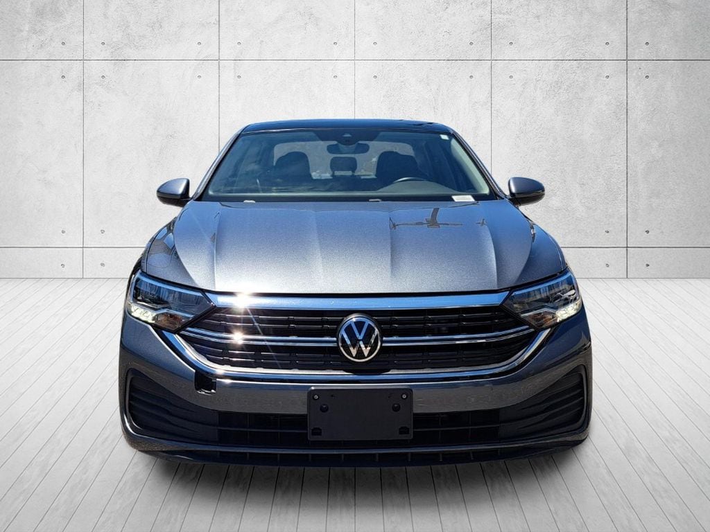3VW7M7BUXRM013194