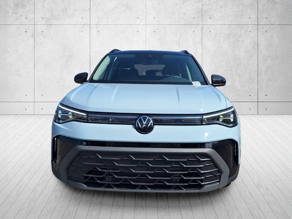 New 2027 Volkswagen Taos 1.5T SE Black SUV