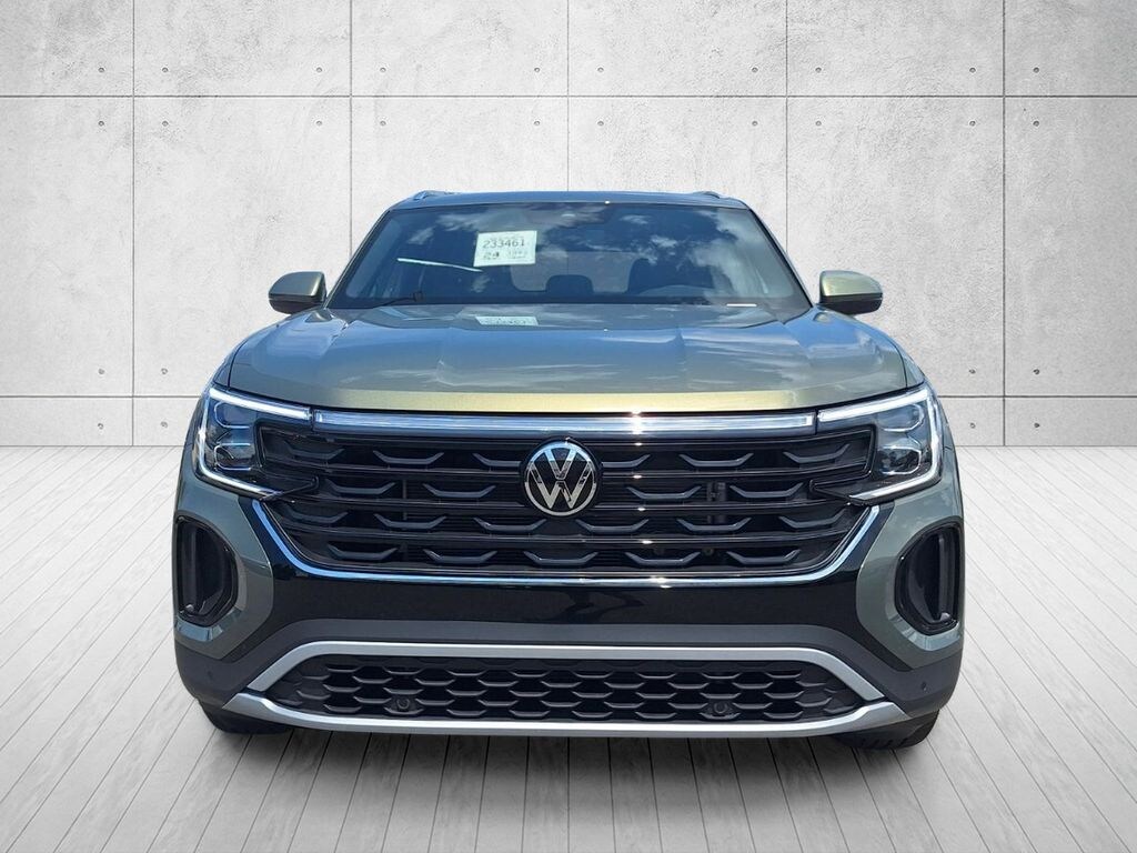 New 2026 Volkswagen Atlas Cross Sport 2.0T SE w/Technology SUV