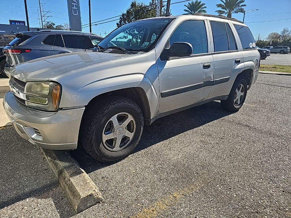 2005 Chevrolet TrailBlazer LS's photo