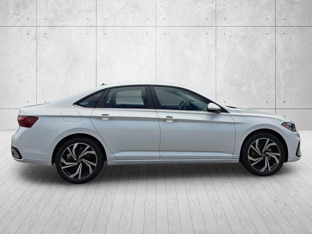 New 2026 Volkswagen Jetta 1.5T SEL Sedan