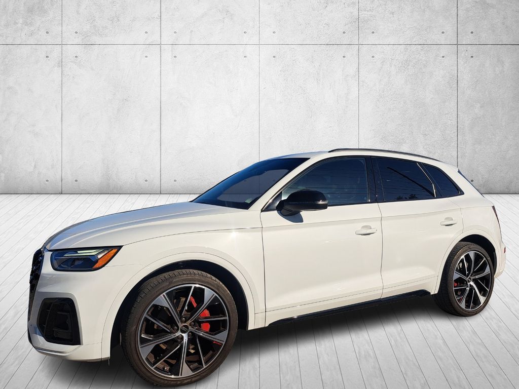 2023 Audi SQ5 Premium Plus's photo