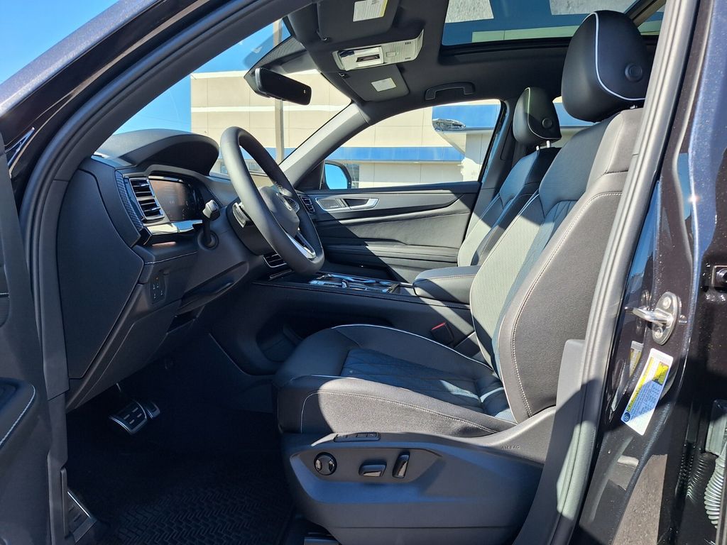 2026 Volkswagen Atlas Cross Sport SEL Premium R-LINE - Photo 11