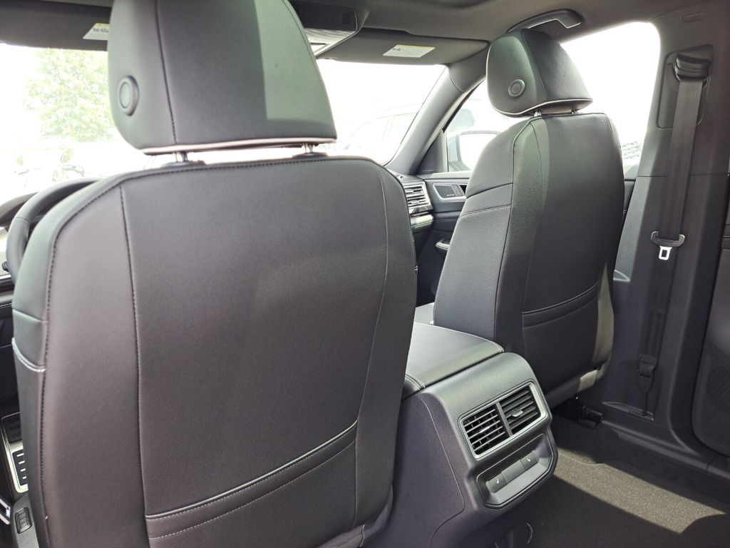 2026 Volkswagen Atlas Cross Sport SEL Premium R-LINE - Photo 23