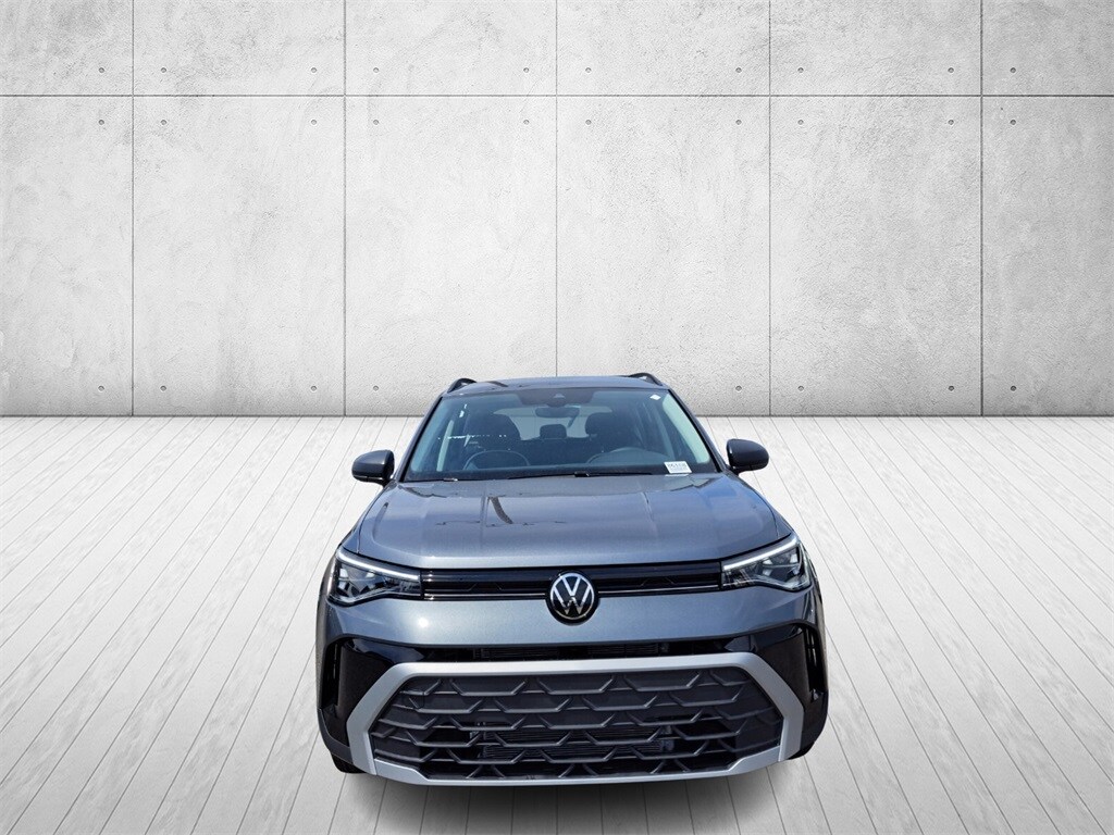 2025 Volkswagen Taos S photo 2