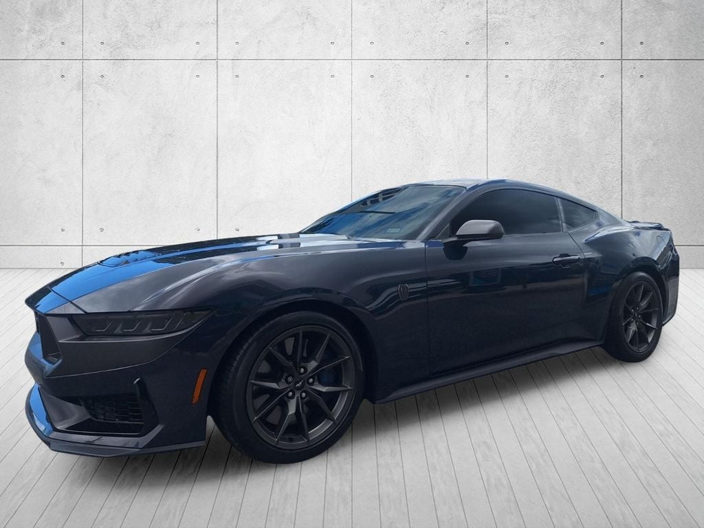 2025 Ford Mustang Dark Horse