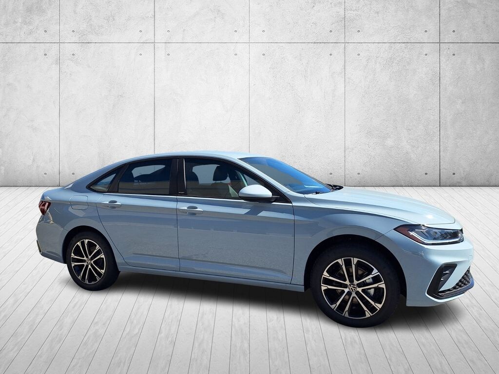 New 2026 Volkswagen Jetta SE Sedan