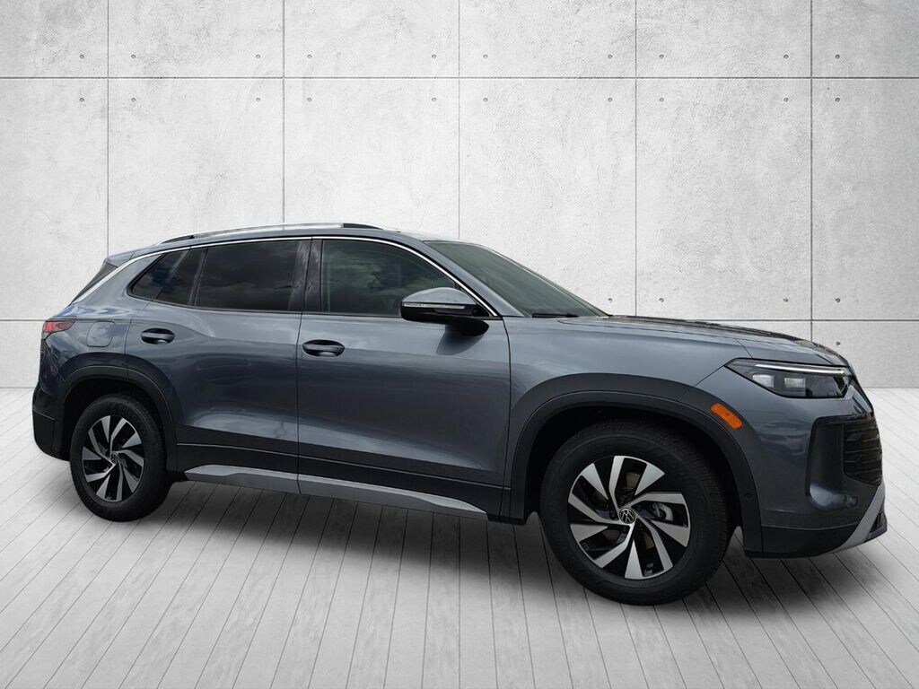 New 2026 Volkswagen Tiguan 2.0T S SUV