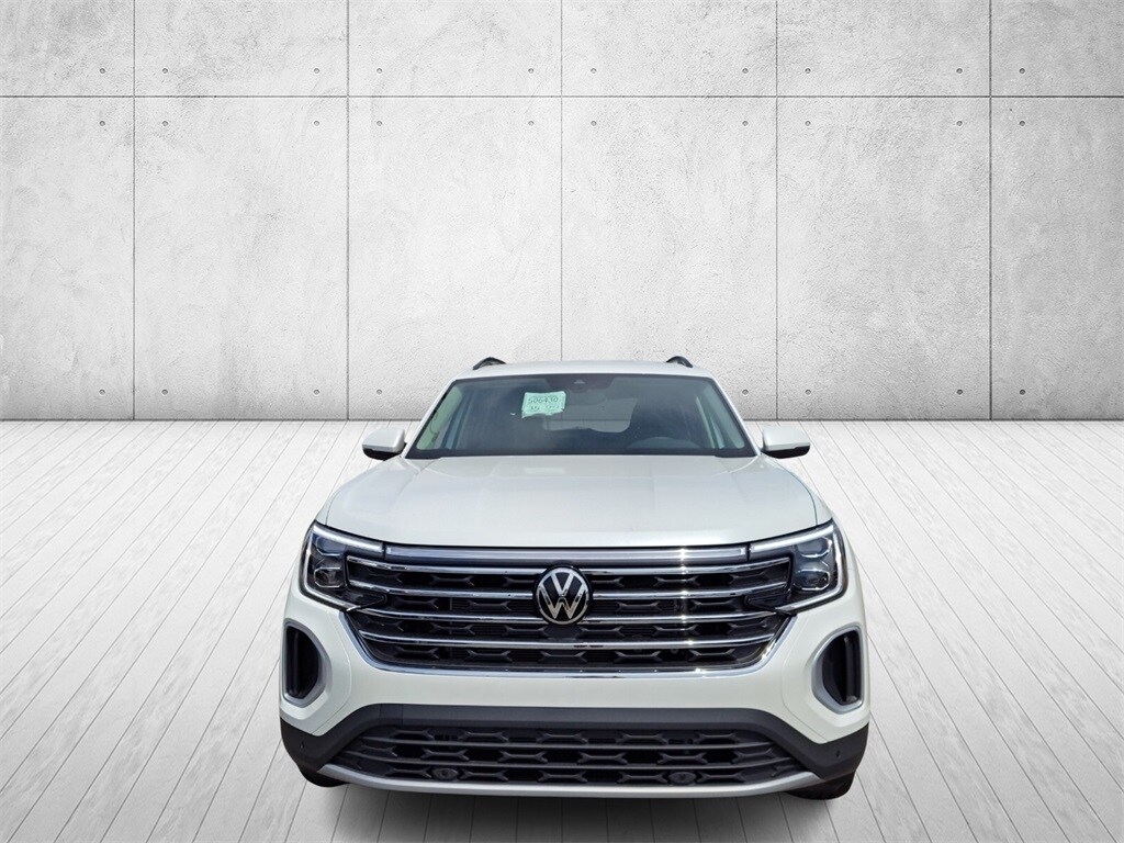 2026 Volkswagen Atlas SE Technology photo 2