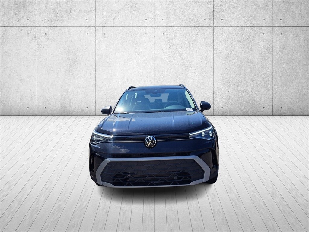 2025 Volkswagen Taos S photo 2