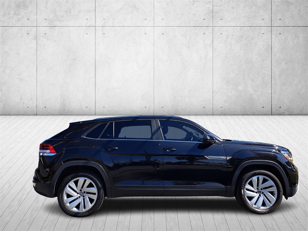 2021 Volkswagen Atlas Cross Sport V6 SE Technology photo 4