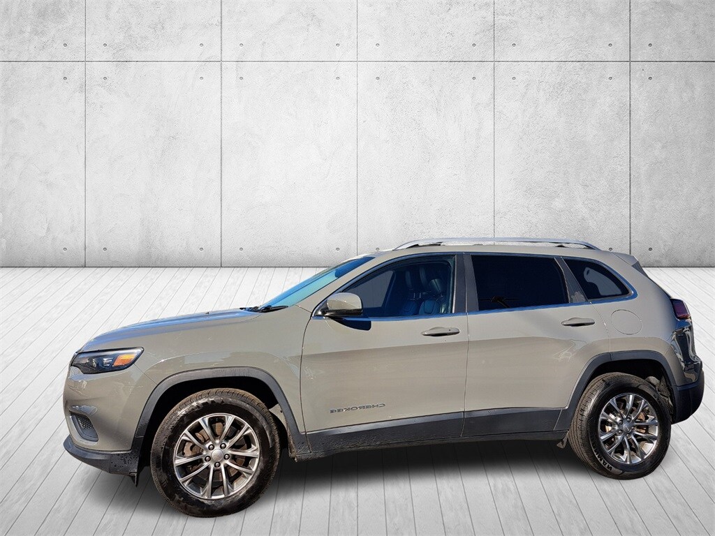 2019 Jeep Cherokee Latitude photo 3