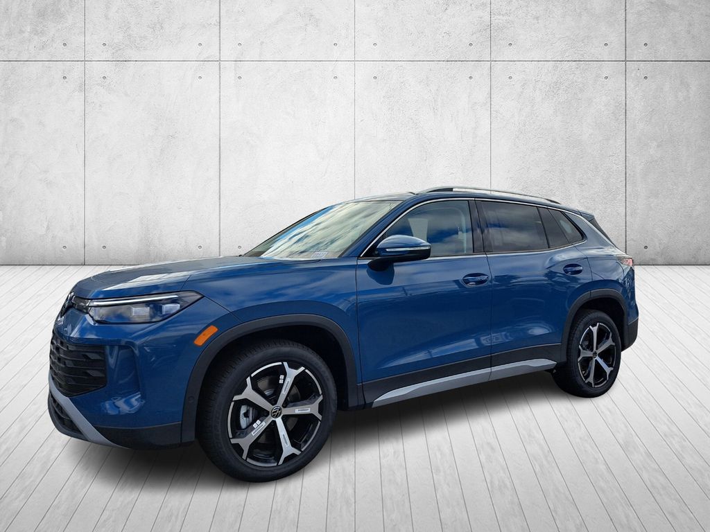 2025 Volkswagen Tiguan SE's photo