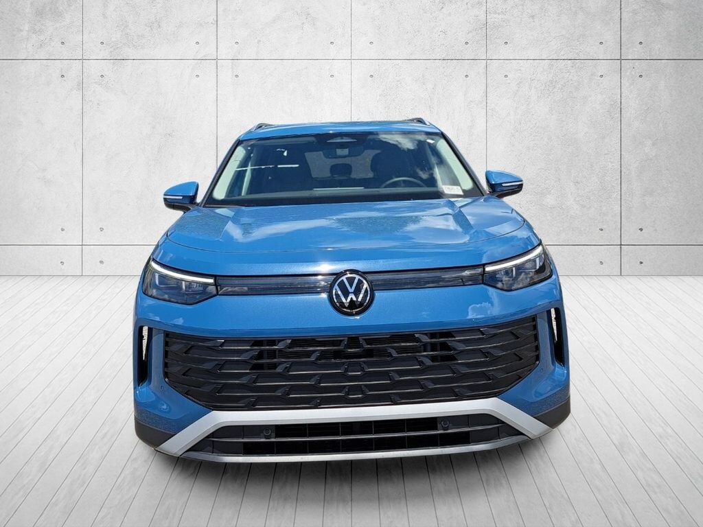 New 2026 Volkswagen Tiguan 2.0T SE SUV