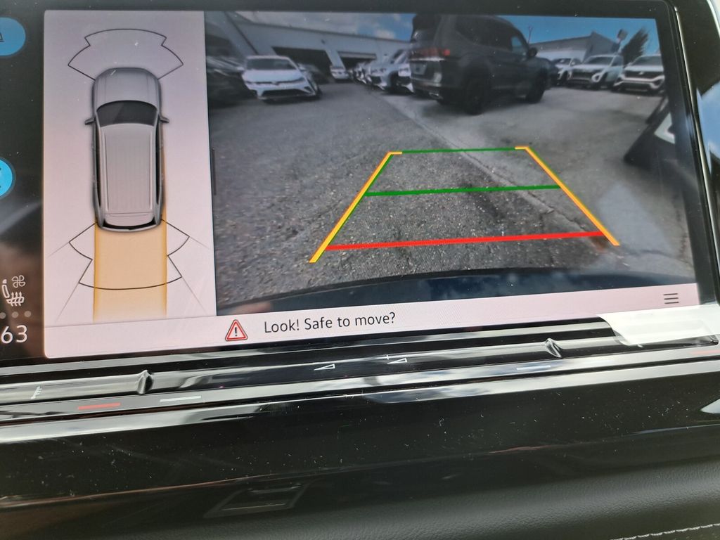 2026 Volkswagen Atlas SE w/Tech - Photo 11
