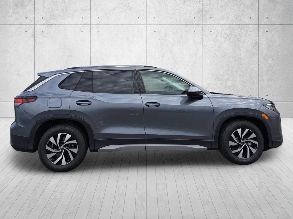 New 2026 Volkswagen Tiguan 2.0T S SUV