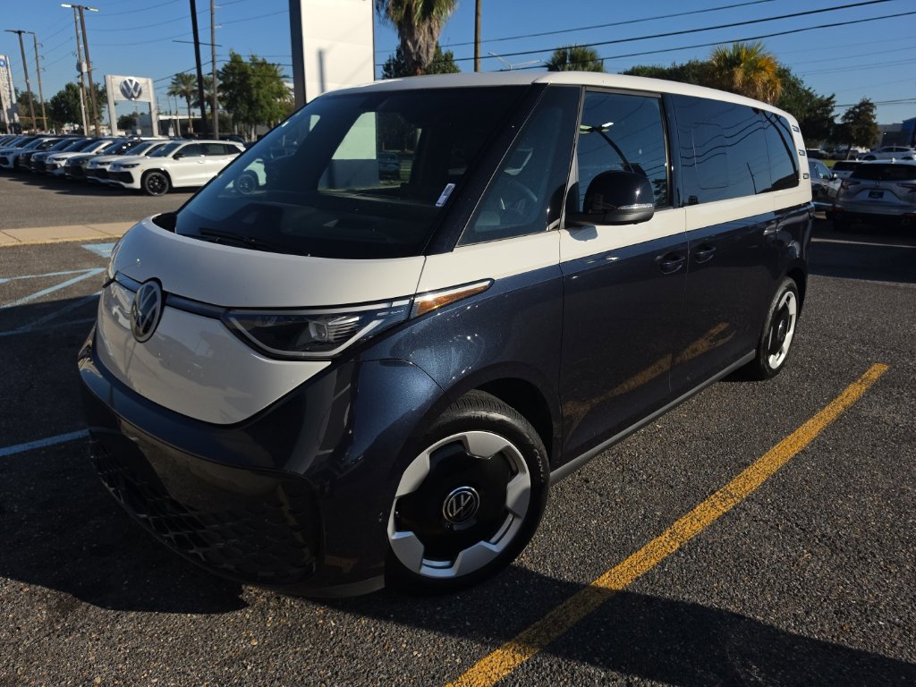 Used 2025 Volkswagen ID. Buzz Pro S Plus Minivan/Van