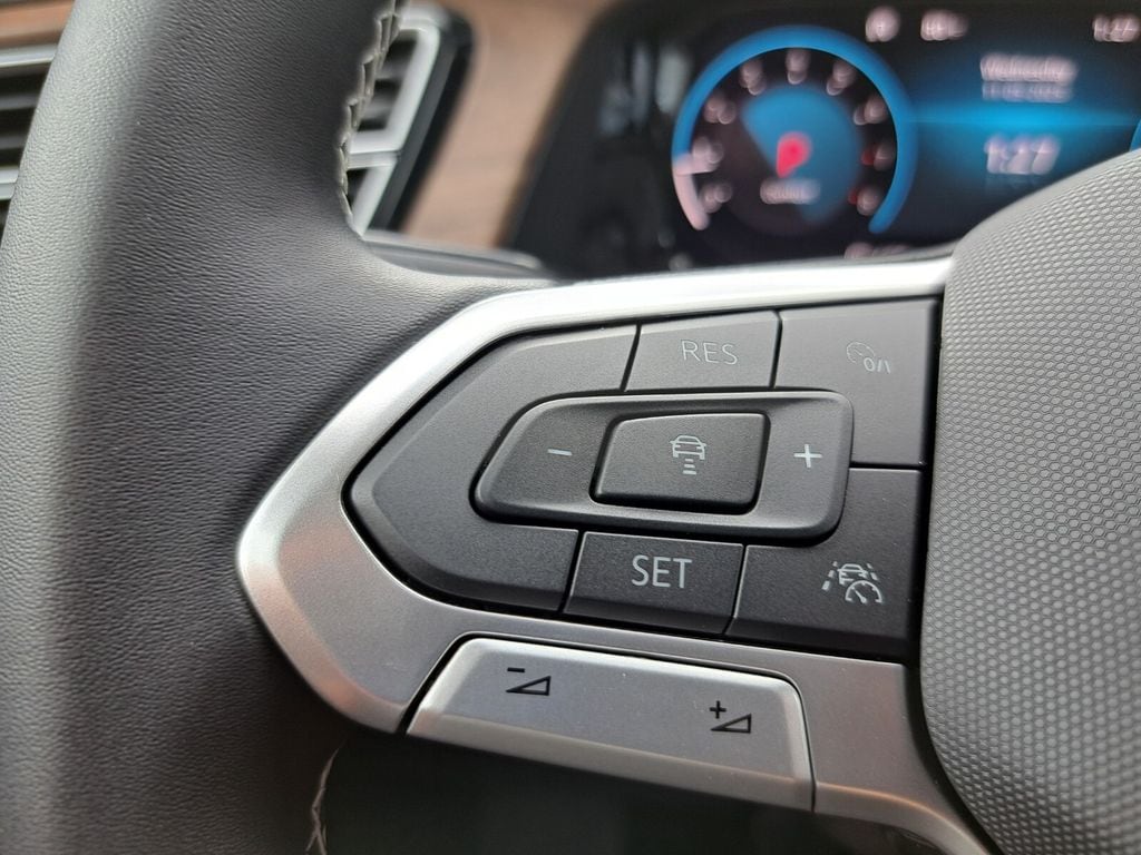 2026 Volkswagen Atlas SE w/Tech - Photo 14