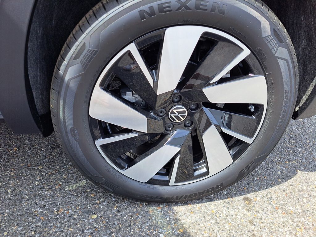 2026 Volkswagen Atlas Cross Sport SE w/Tech - Photo 20
