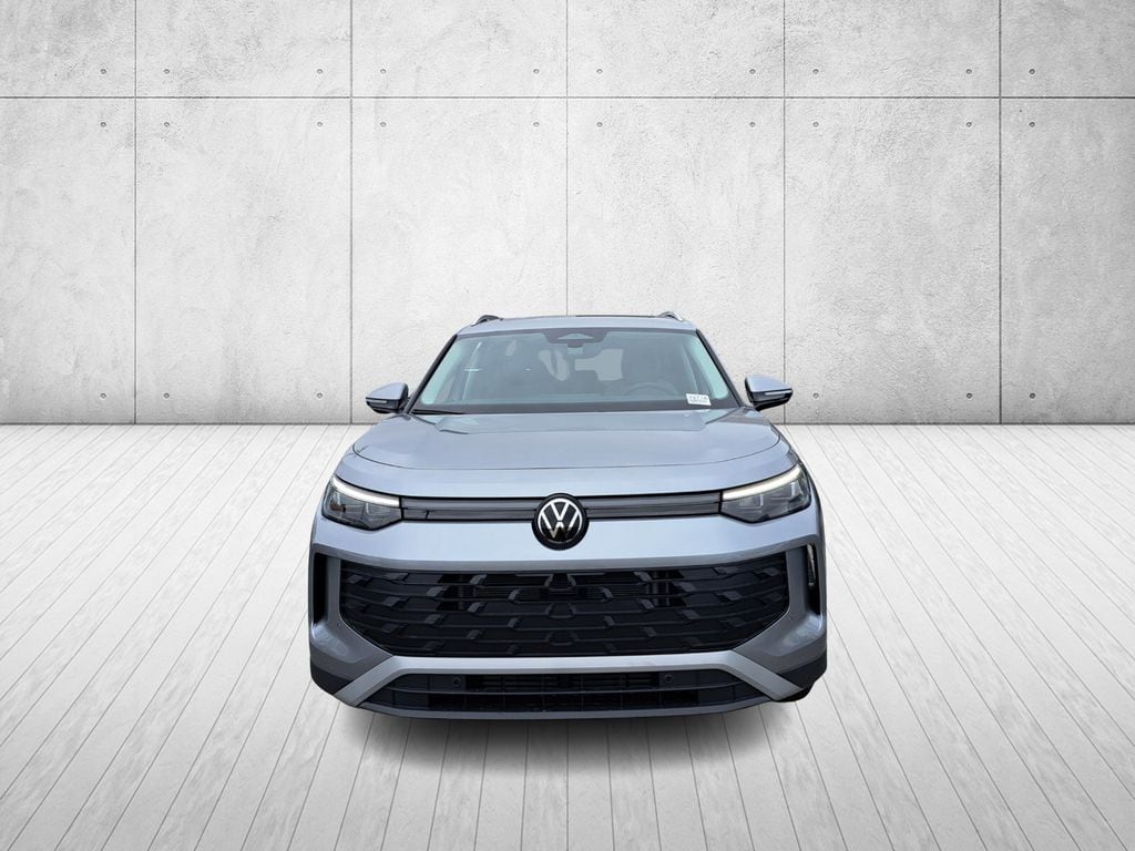 New 2026 Volkswagen Tiguan 2.0T SE SUV