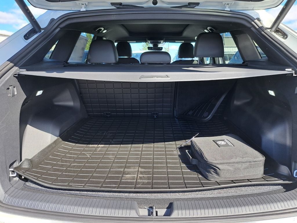 2026 Volkswagen Atlas Cross Sport SEL - Photo 25