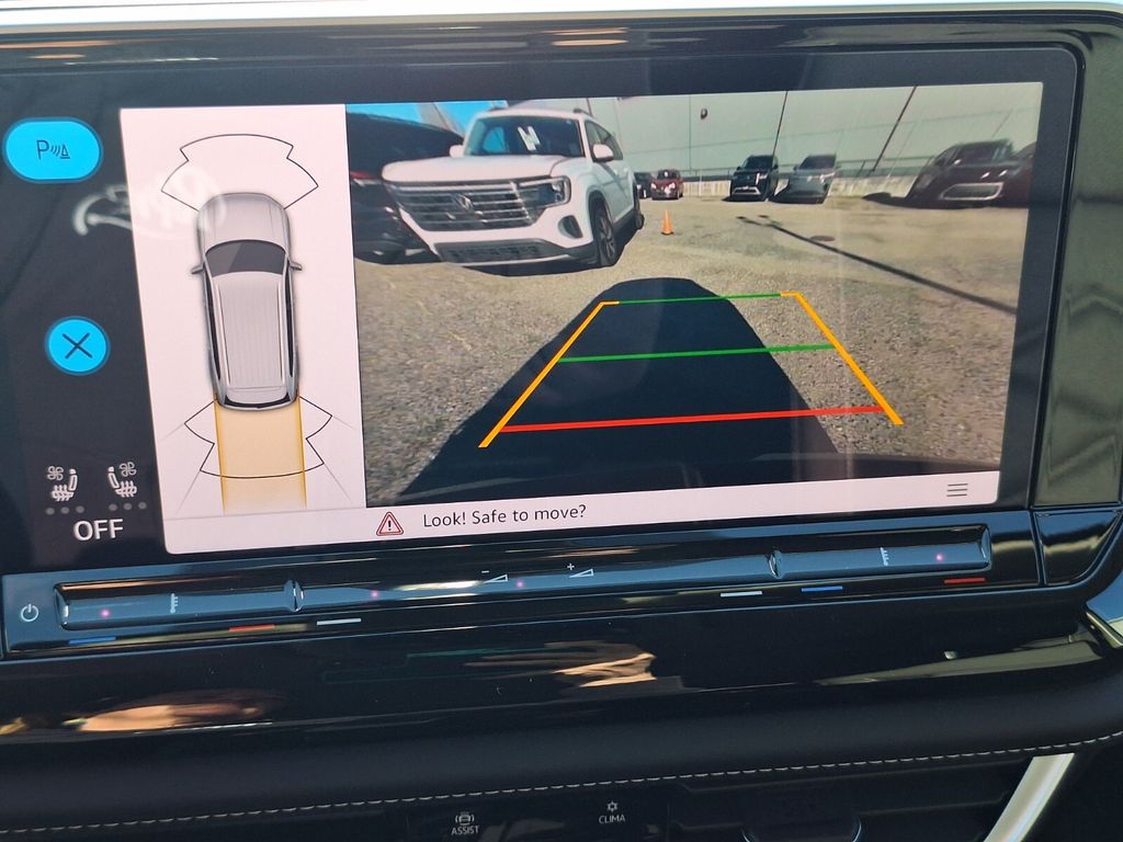 2026 Volkswagen Atlas SE w/Tech - Photo 16