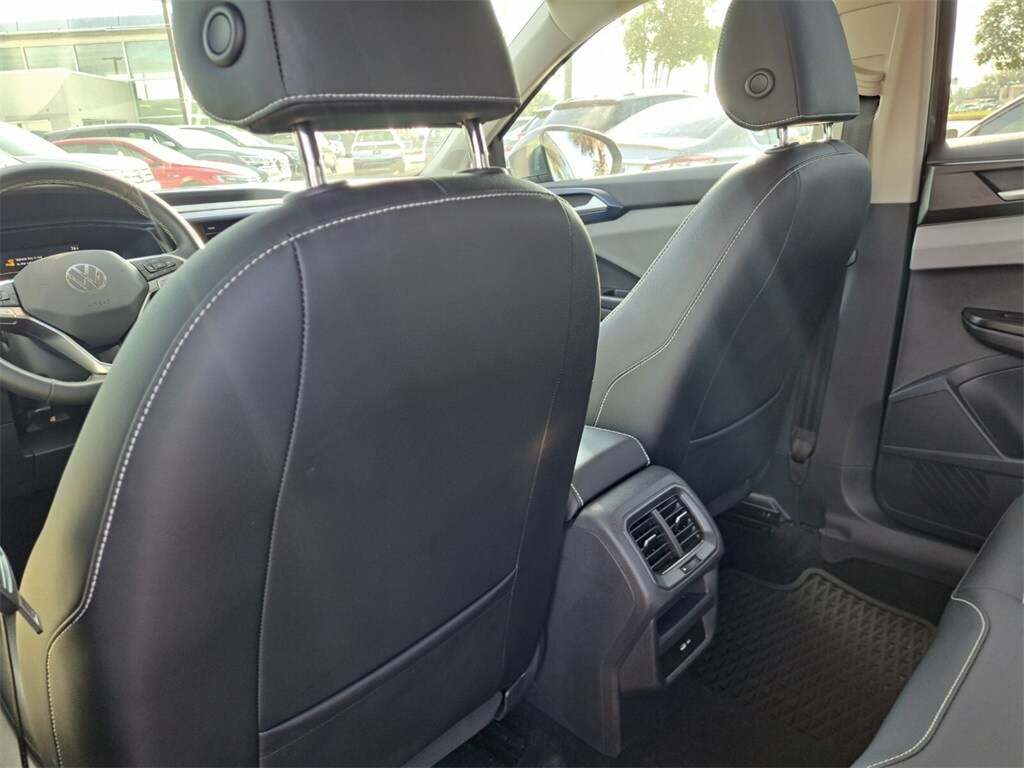 View 19