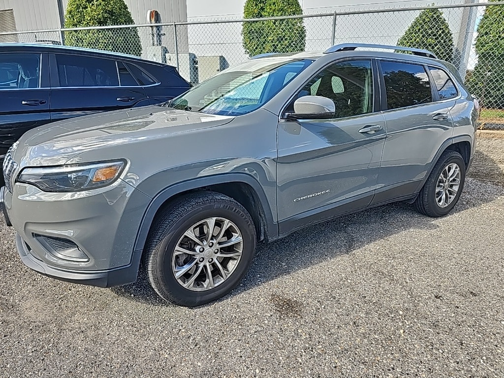 Used 2019 Jeep Cherokee Latitude Plus SUV