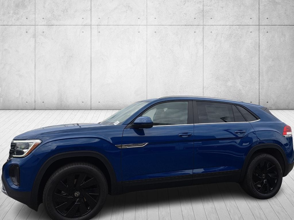 Used 2025 Volkswagen Atlas Cross Sport 2.0T SE w/Technology SUV