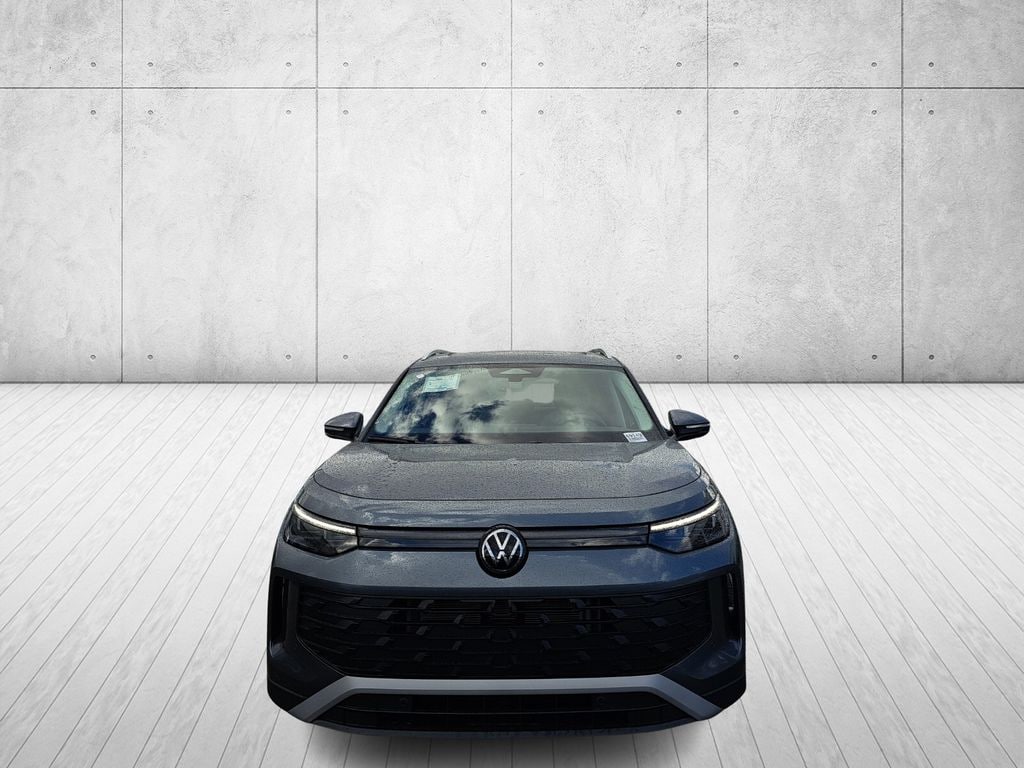 New 2026 Volkswagen Tiguan 2.0T SE SUV