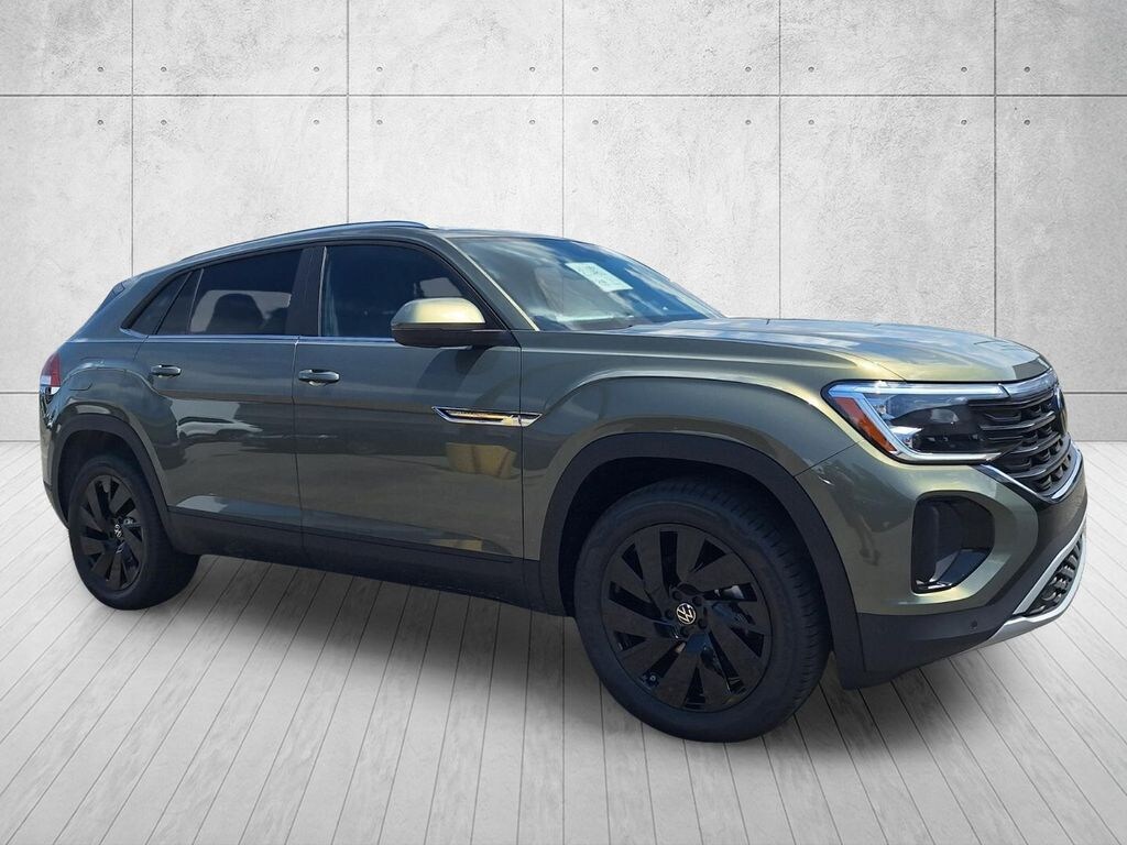 New 2026 Volkswagen Atlas Cross Sport 2.0T SE w/Technology SUV