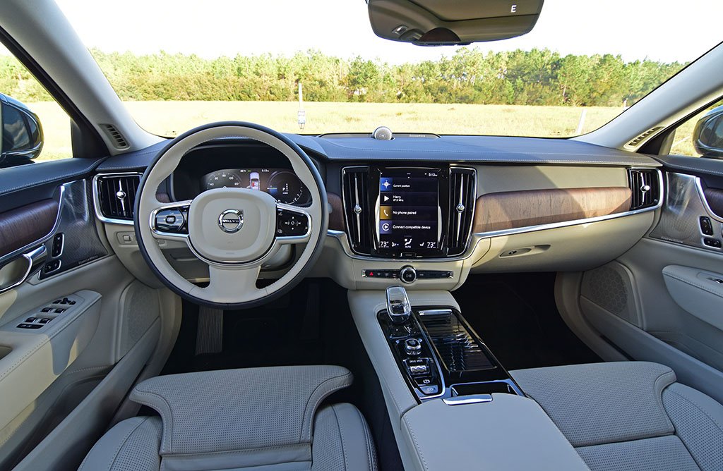 2022 Volvo Xc60 Interior
