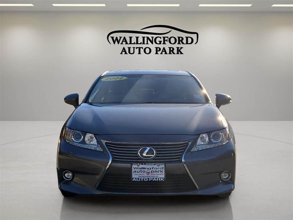 2014 Lexus ES 350 photo 2