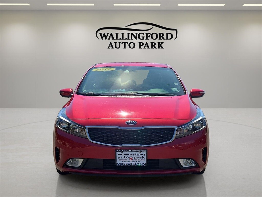 2017 Kia Forte S photo 2