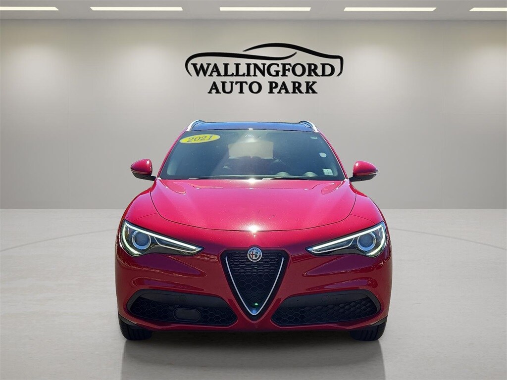 2021 Alfa Romeo Stelvio Sport Base photo 2