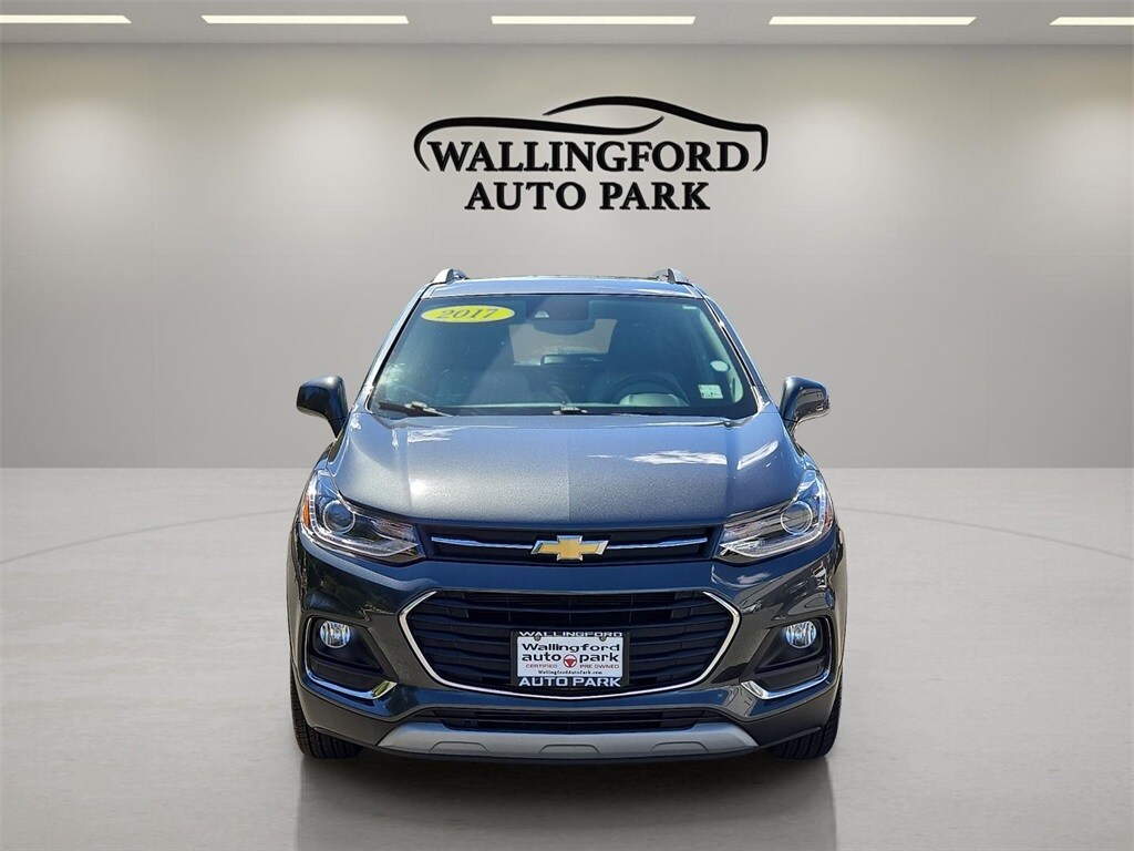 2017 Chevrolet Trax Premier photo 2