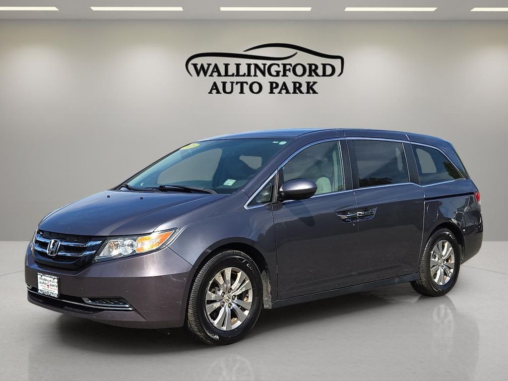 Used 2016 Honda Odyssey SE Van Passenger Van