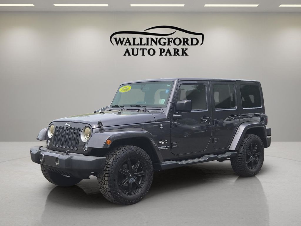 2016 Jeep Wrangler Sahara's photo