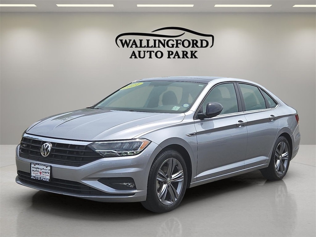 2021 Volkswagen Jetta R-Line's photo