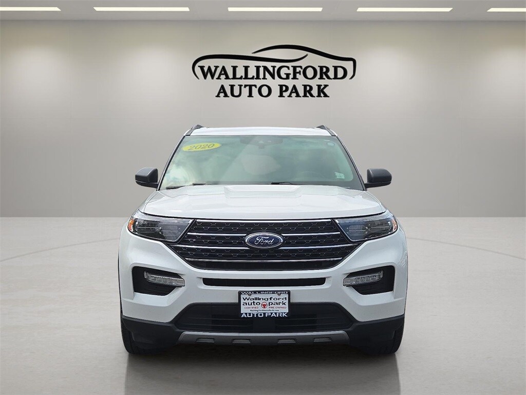 2020 Ford Explorer XLT photo 2