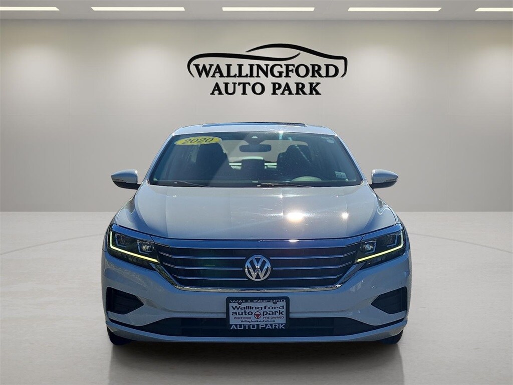 2020 Volkswagen Passat 2.0T SE photo 2