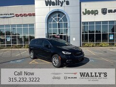 2026 Chrysler Pacifica SELECT AWD Passenger Van